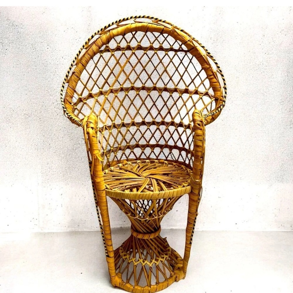 Vintage Wicker Peacock Chair for dolls or plants
